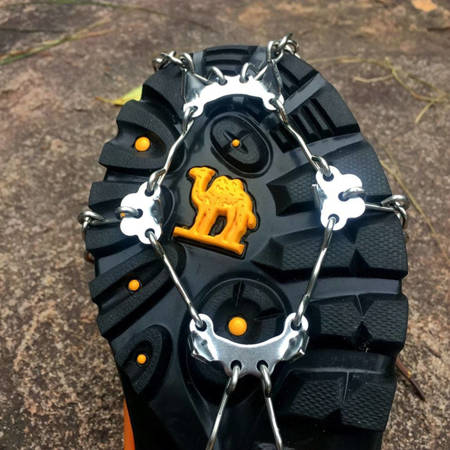 Crampons for shoes - black